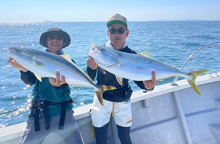 アイランドクルーズFCオススメ！夏の東京湾でシーバス＆青物を一網打尽